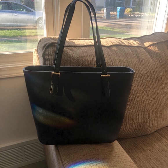 Mk Purse - Picture 2 of 8